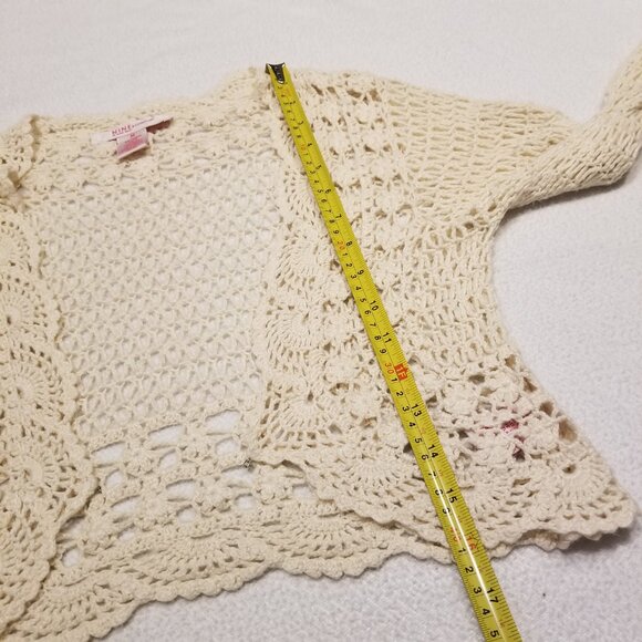 Vintage Beige Crochet Cropped Cardigan Scalloped Hem Flared/Bell Sleeves Bolero - Picture 13 of 13